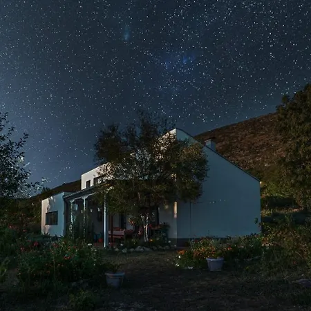 Oz - Obecana Zemlja Permaculture Homestead Blagaj