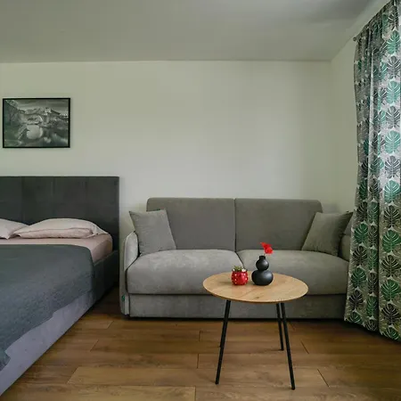 Oz - Obecana Zemlja Permaculture Homestead